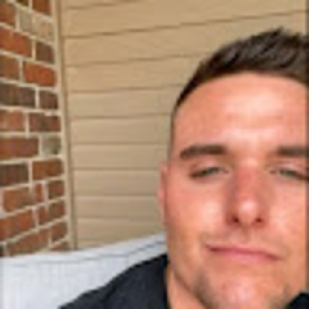 Meet your Posher, Zachary